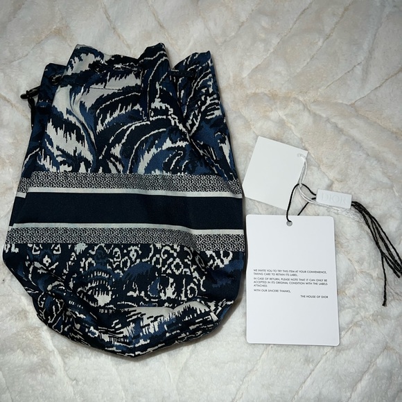 DIOR BAG AUTHENTIC W DUST BAG - Picture 10 of 15